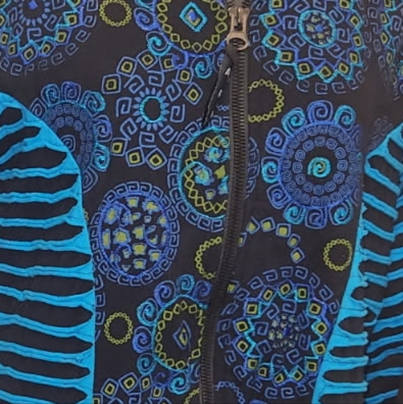 Ark Imports hooded jacket - Picture 6 of 7